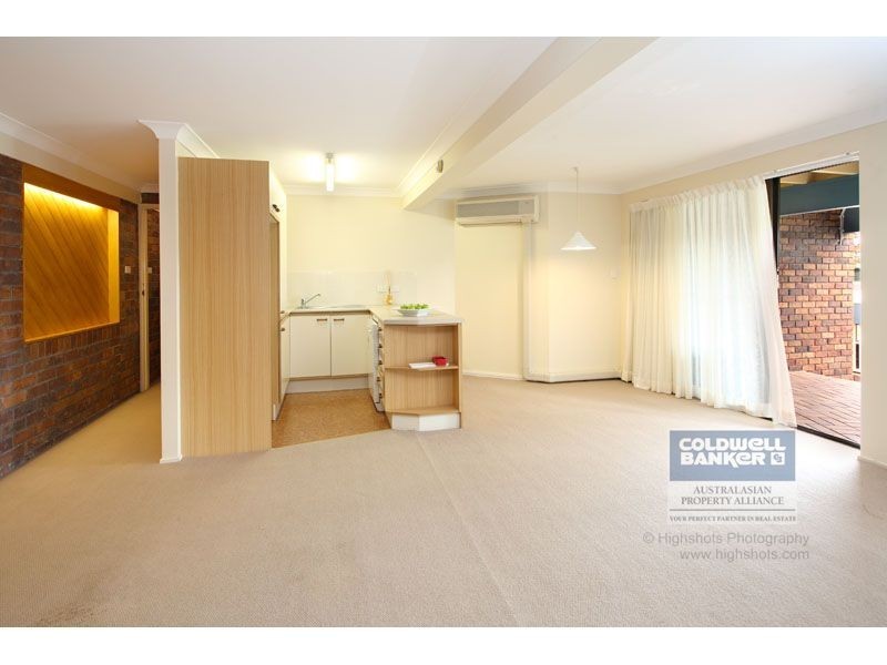537  Cavendish Rd, Coorparoo QLD 4151