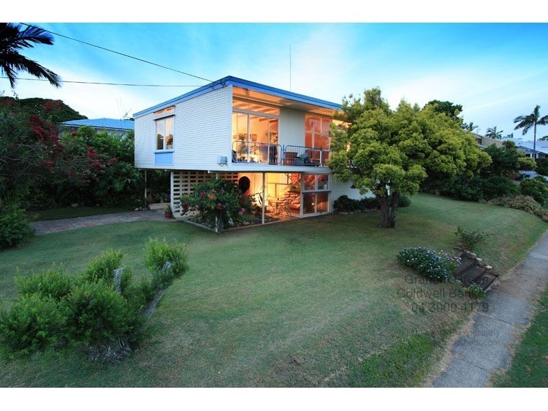 69  Alkoomie Street, Wynnum QLD 4178
