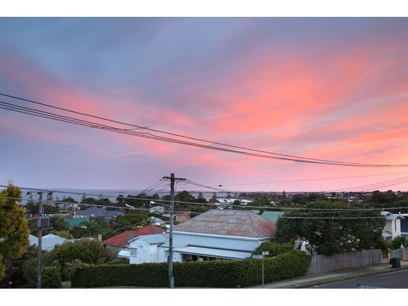 69  Alkoomie Street, Wynnum QLD 4178