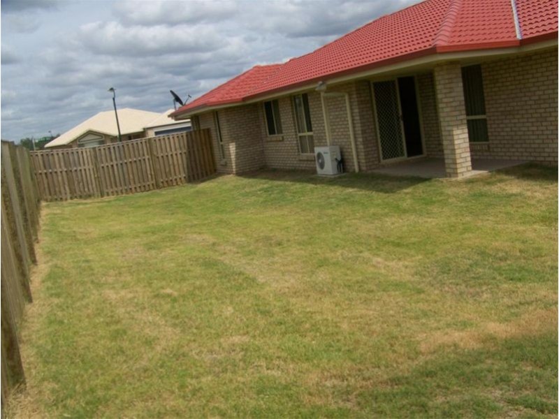 1 Beaver Cres, Redbank Plains QLD 4301