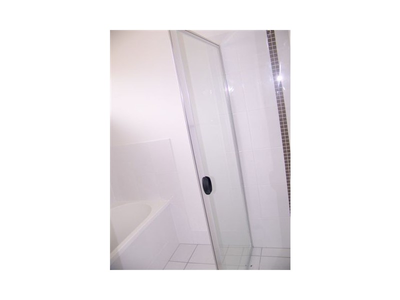 9 Benjamin Dr, Redbank Plains QLD 4301