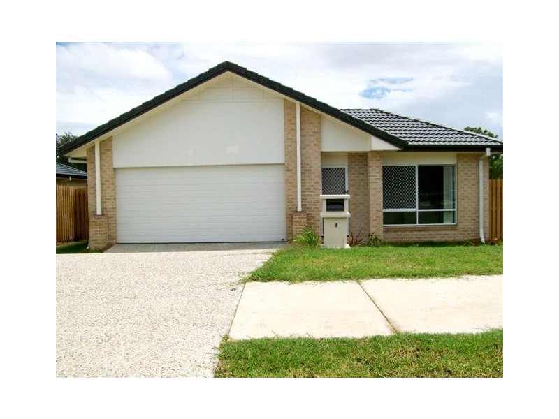 9 Benjamin Dr, Redbank Plains QLD 4301