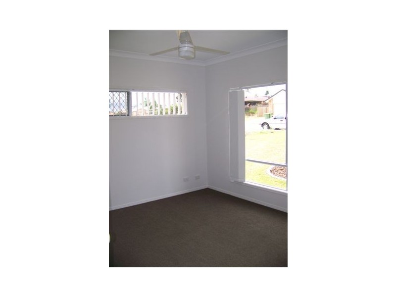 9 Benjamin Dr, Redbank Plains QLD 4301