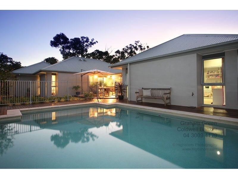 10 Torrens Cresent, Wakerley QLD 4154