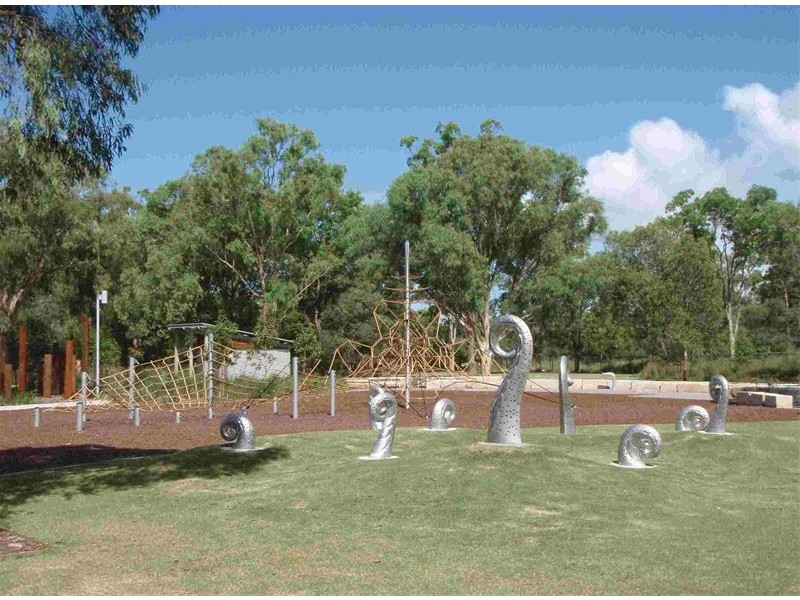 10 Torrens Cresent, Wakerley QLD 4154