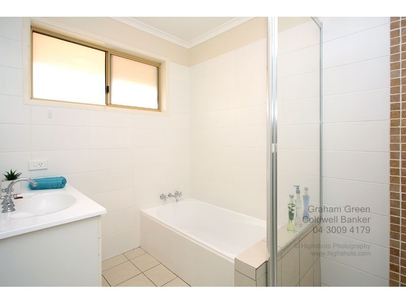 45 Buderim Street, Manly QLD 4179