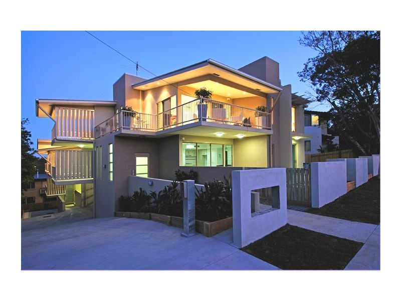 2/76 Durham Street, St Lucia QLD 4067