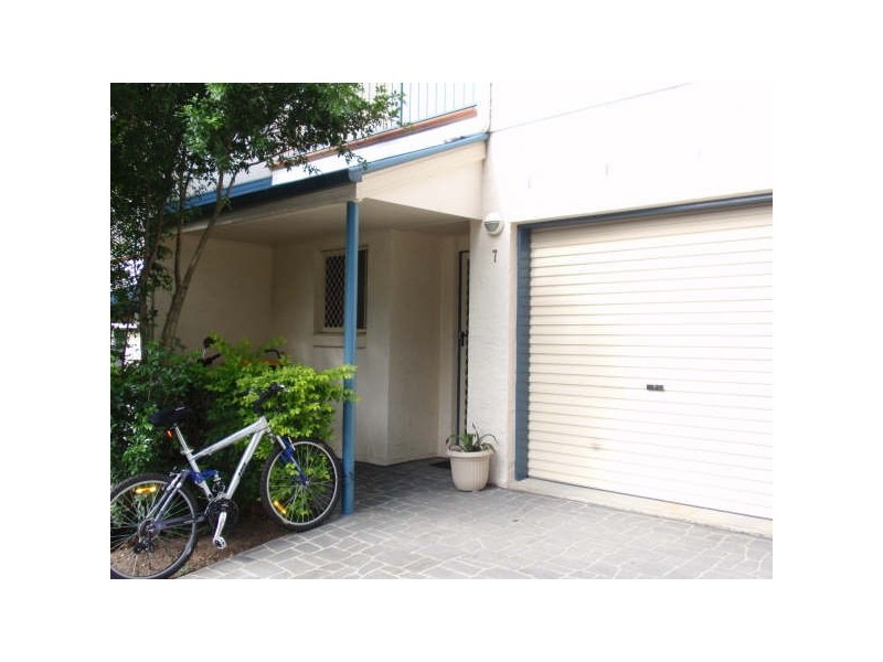 10 Carson Street, Moorooka QLD 4105