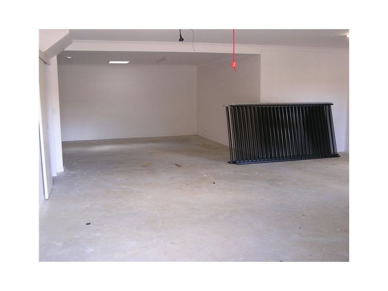 37 Brentnall Street, Norman Park QLD 4170