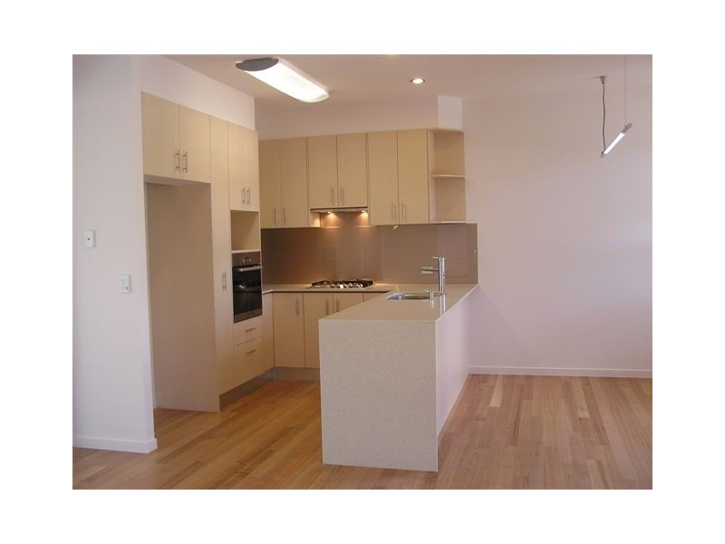 37 Brentnall Street, Norman Park QLD 4170