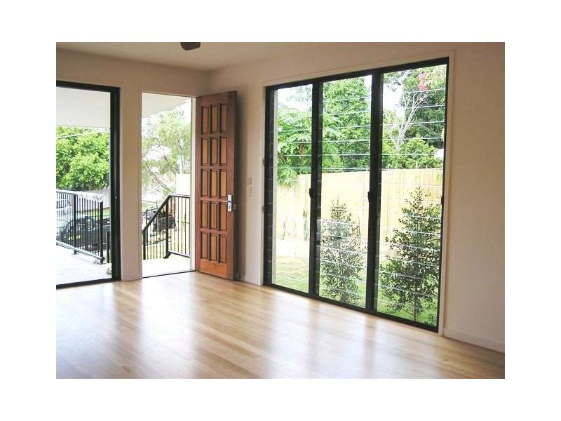 37 Brentnall Street, Norman Park QLD 4170