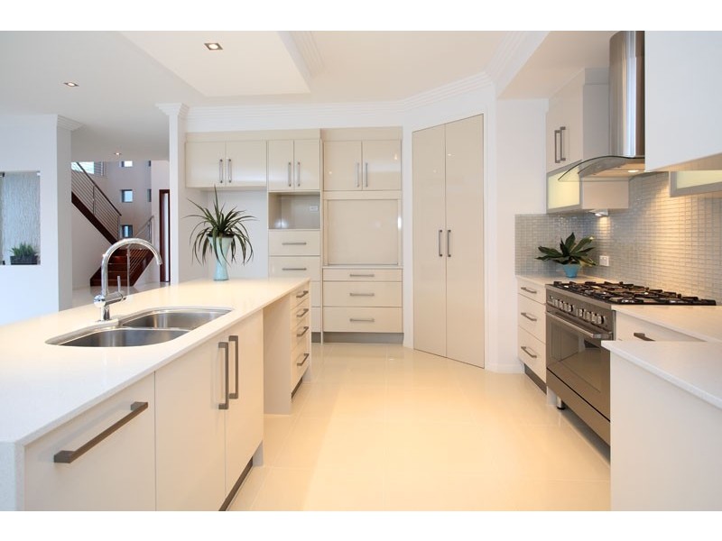 11 John Street,, Manly West QLD 4179