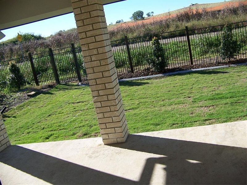 53 HAROLD REINHARDT DR, Redbank Plains QLD 4301