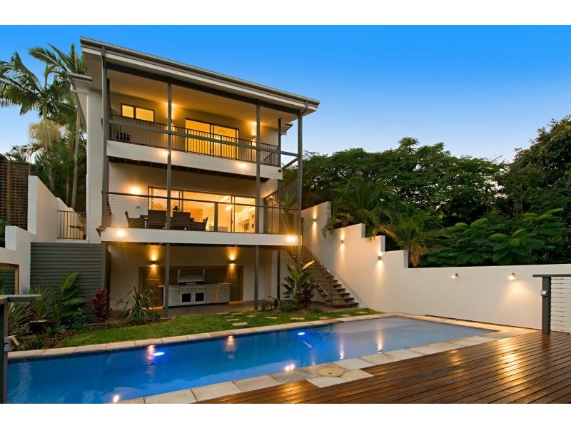 31 Pine Street, Hamilton QLD 4007