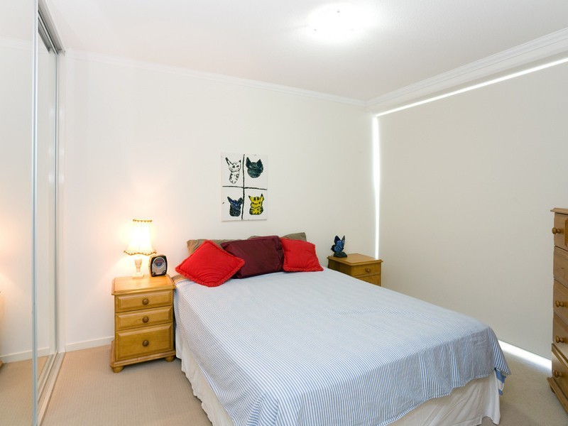 Indooroopilly QLD 4068