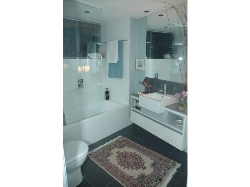 Level 30 304/30 Macrossan Street, Brisbane QLD 4000