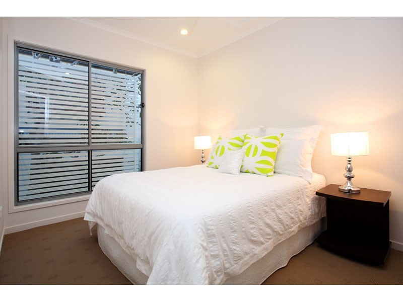 52 Keating Street, Indooroopilly QLD 4068