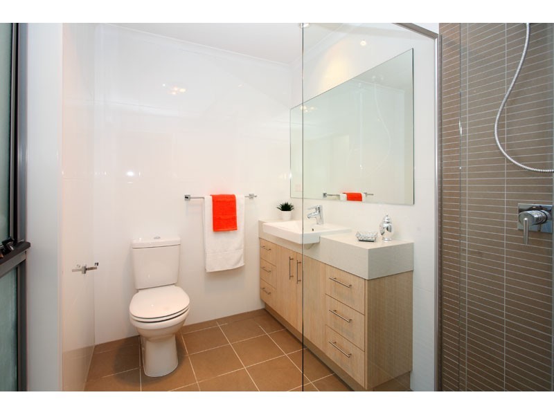 52 Keating Street, Indooroopilly QLD 4068