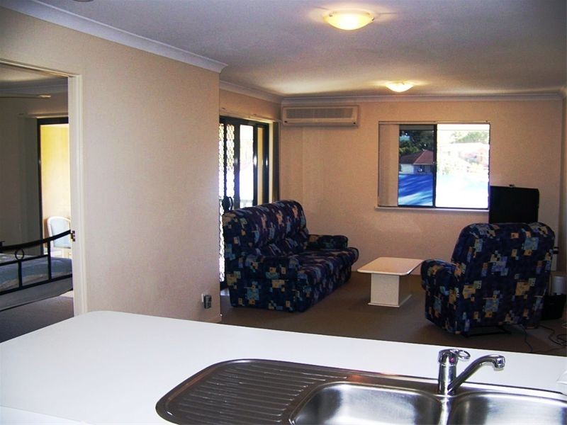 38 Palmer Street, Greenslopes QLD 4120