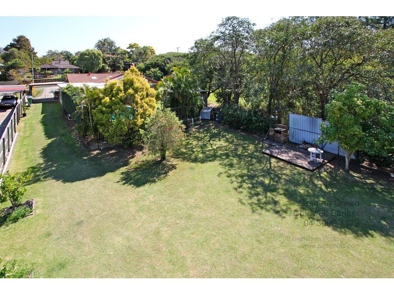 11 Victor Street, Birkdale QLD 4159