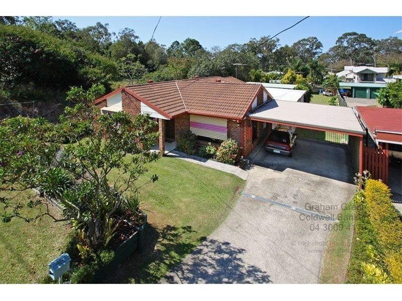 11 Victor Street, Birkdale QLD 4159