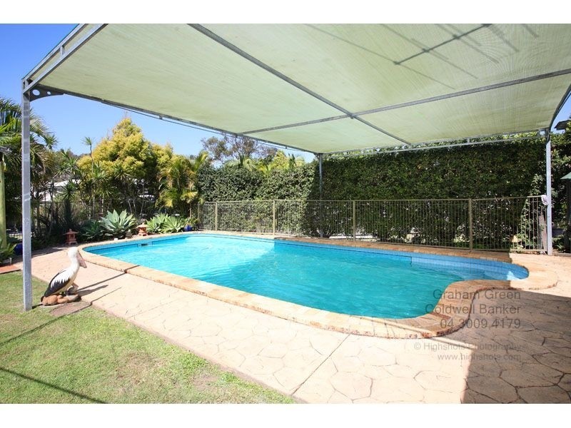 11 Victor Street, Birkdale QLD 4159