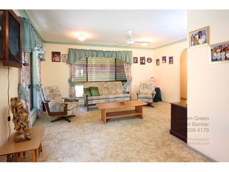 11 Victor Street, Birkdale QLD 4159