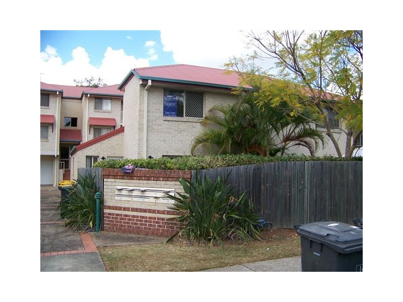 2/81 Grosvenor st, Balmoral QLD 4171