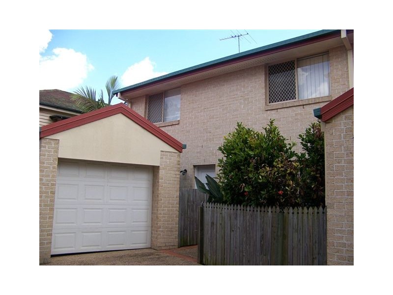 2/81 Grosvenor st, Balmoral QLD 4171