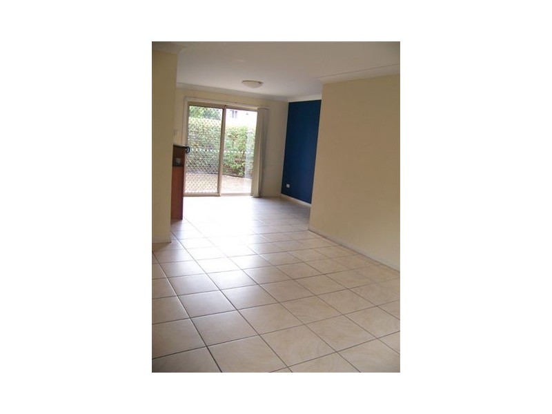 2/81 Grosvenor st, Balmoral QLD 4171