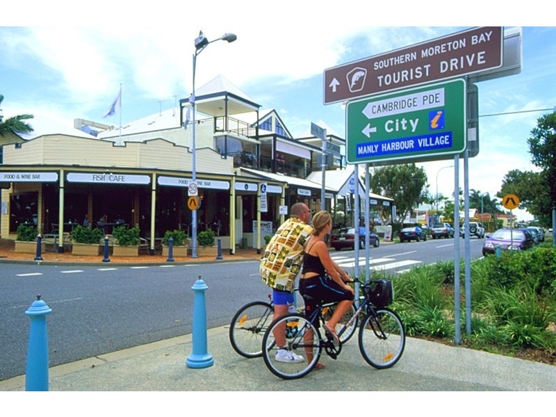 8 – 10 Catamaran Street, Manly West QLD 4179