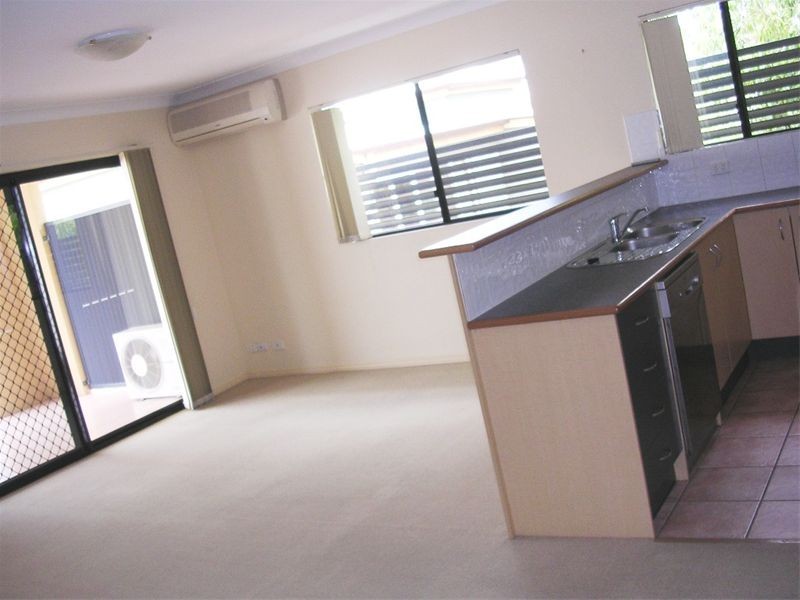 64 Longlands St, East Brisbane QLD 4169