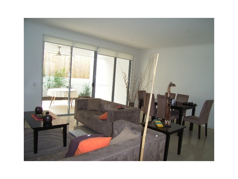 66 Richmond Road, Morningside QLD 4170