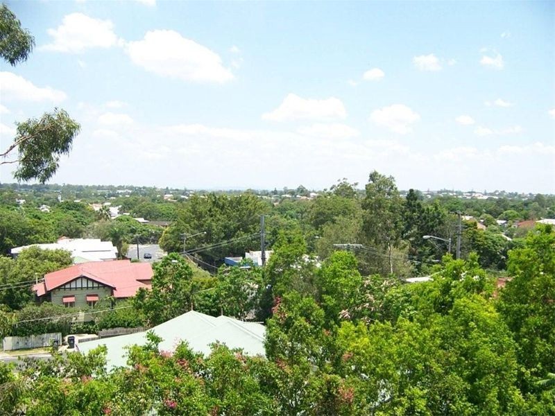 40 Fairfield Road, Fairfield QLD 4103