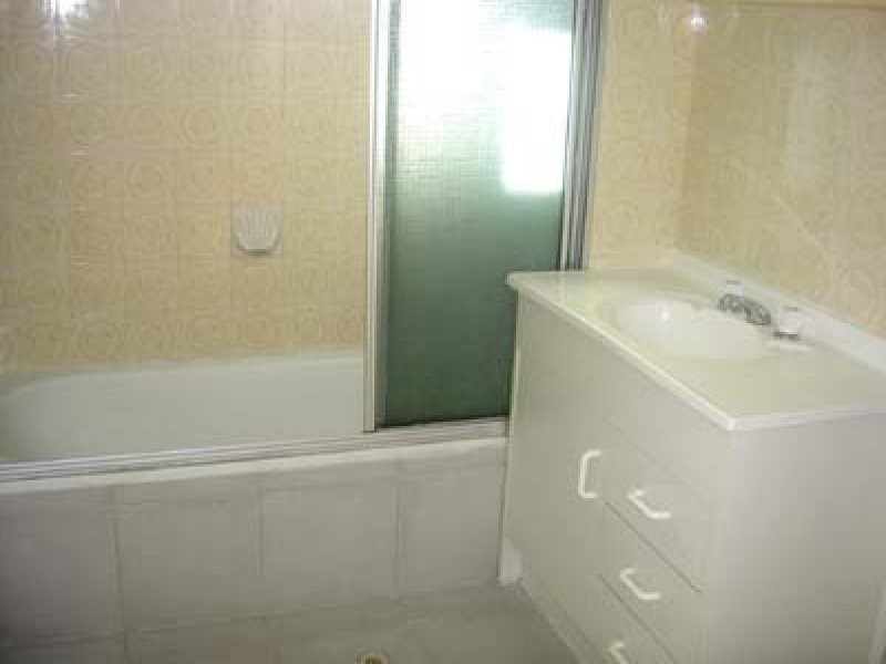 24 Miles Street, Hawthorne QLD 4171