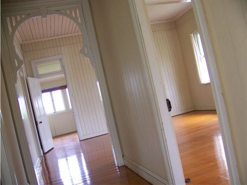 92 Philip St, Hawthorne QLD 4171