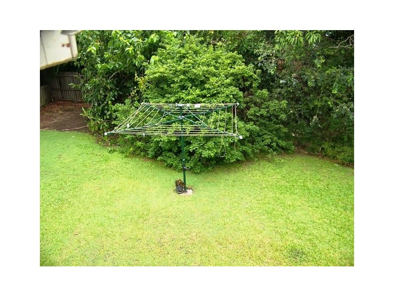 92 Philip St, Hawthorne QLD 4171