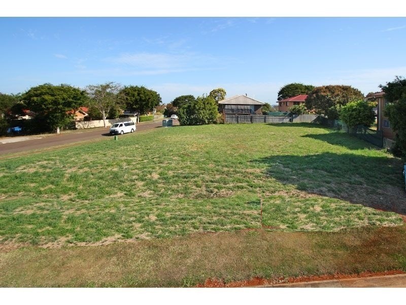 Lot 2223, 8 – 10 Catamaran Street, Manly West QLD 4179