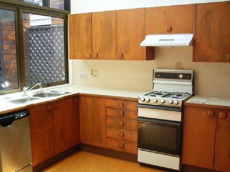 8  Pampling Street, Camp Hill QLD 4152