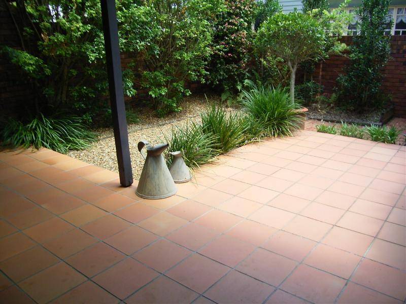 8  Pampling Street, Camp Hill QLD 4152