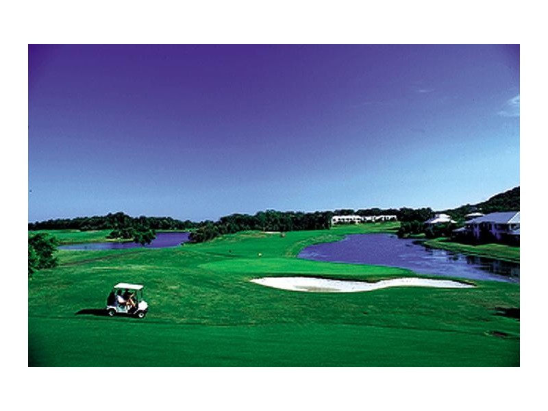 923 David Low Way, Marcoola QLD 4564