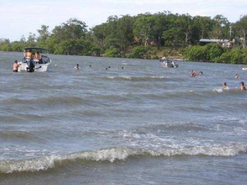 23 Dalpura Street, Macleay Island QLD 4184