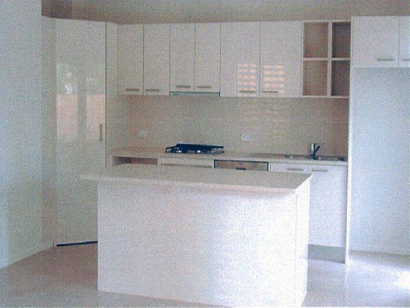 146  Carmody Street, St Lucia QLD 4067