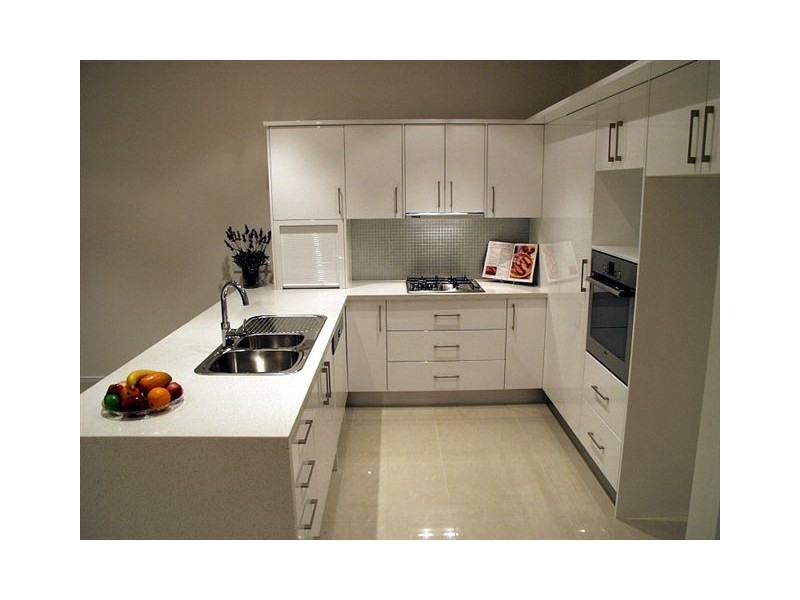 146  Carmody Street, St Lucia QLD 4067