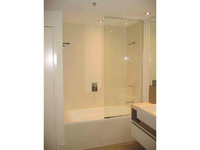 233/30  Macrossan St, Brisbane QLD 4000