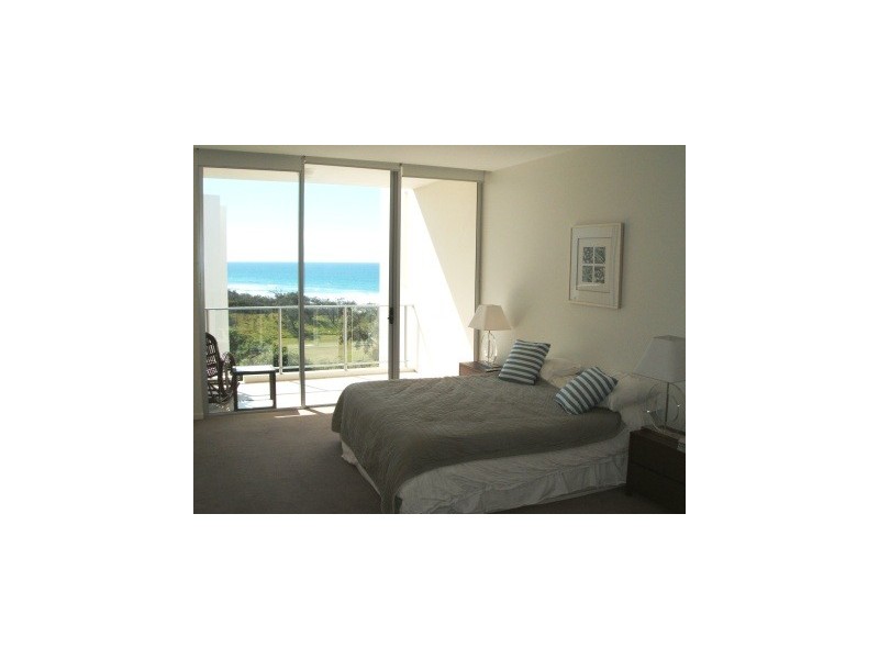 Level 5 923  David Low Way, Marcoola QLD 4564