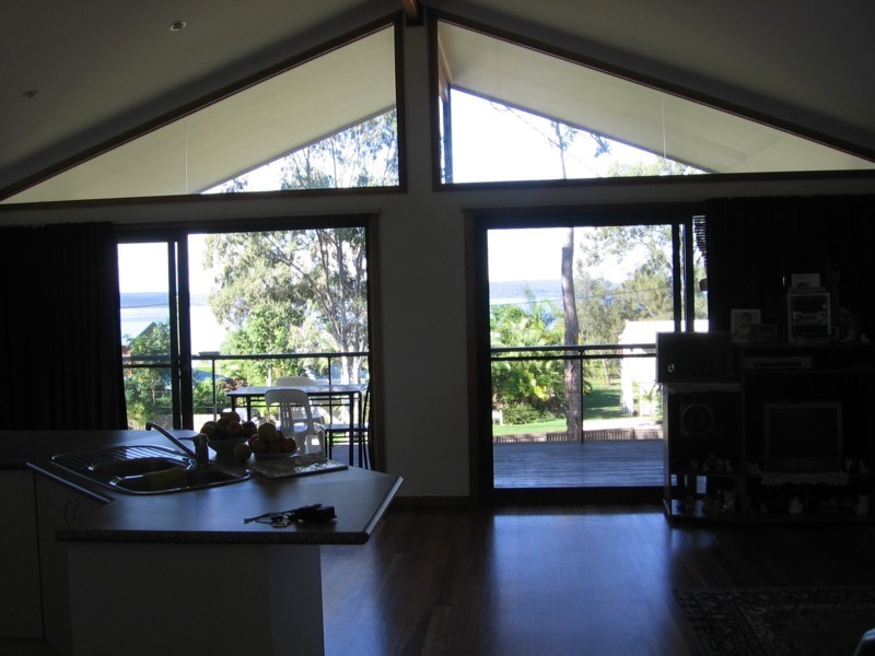 48 Beelong Street, Macleay Island QLD 4184