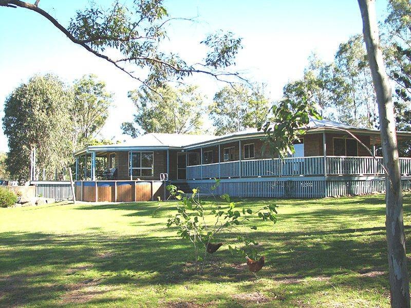 22  SHADBOLT ROAD, MOTHAR MOUNTAIN, Gympie QLD 4570