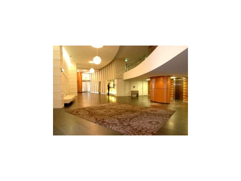 651/420  Queen Street, Brisbane QLD 4000