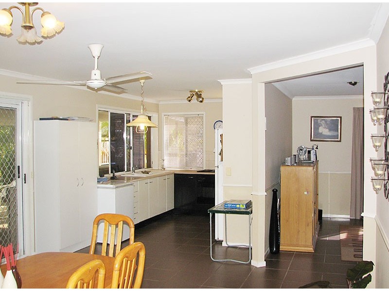 118  HENDERSON ROAD, Burpengary QLD 4505